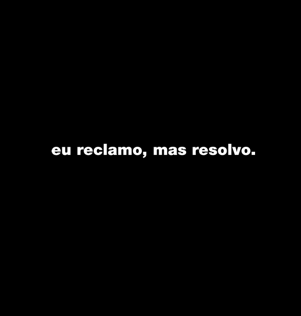 Camiseta Eu reclamo